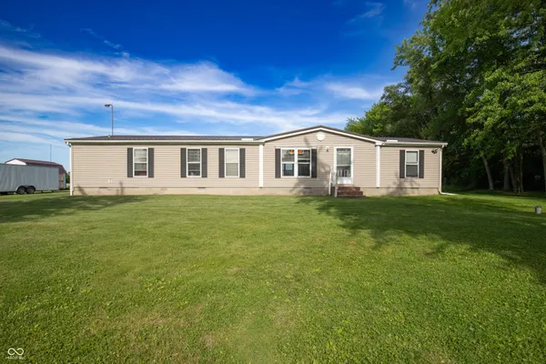 $145,000 | 9900 775 West, Gaston, IN 47342