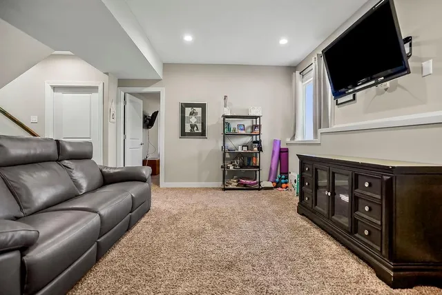 $420,000 | 8510 Kansas Street, De Soto, KS 66018