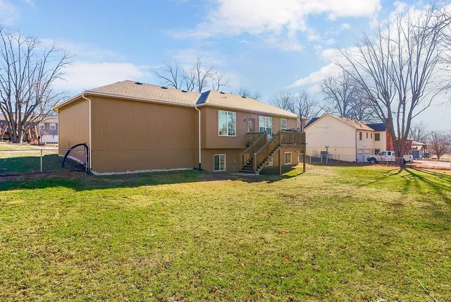 $420,000 | 8510 Kansas Street, De Soto, KS 66018