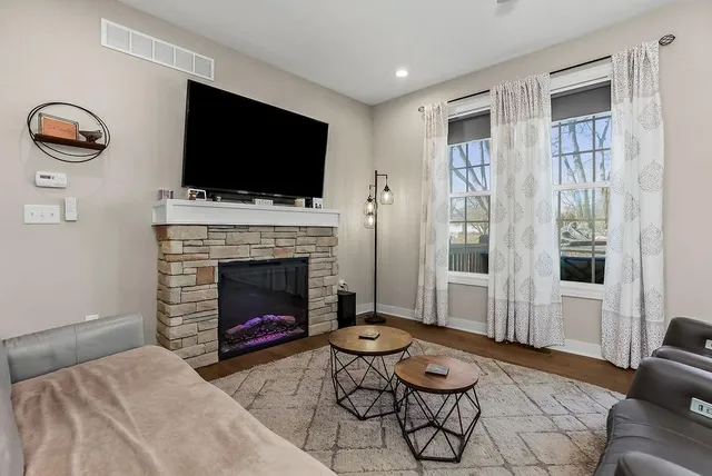 $420,000 | 8510 Kansas Street, De Soto, KS 66018