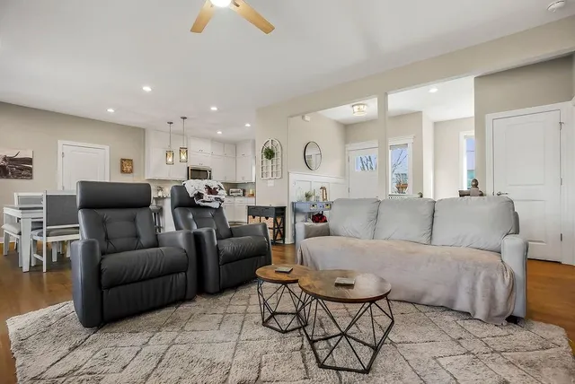 $420,000 | 8510 Kansas Street, De Soto, KS 66018