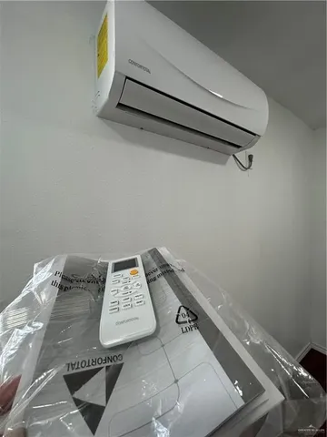 a view of utility room