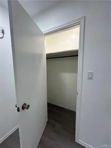 a view of utility room