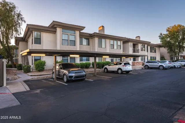 $399,900 | 6900 East Princess Drive, Unit 1246, Phoenix, AZ 85054