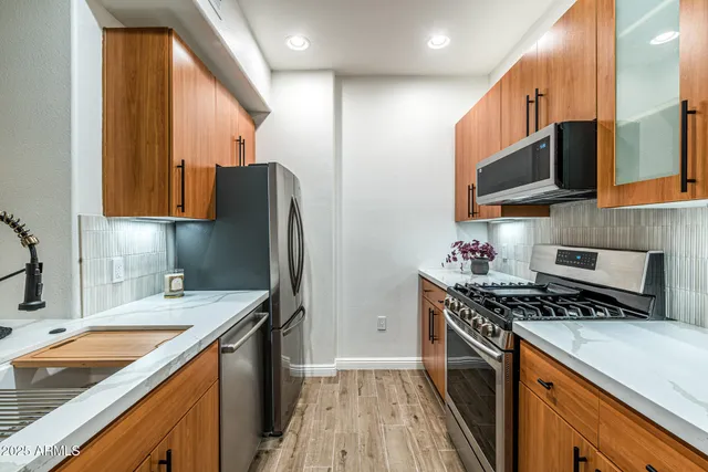 $399,900 | 6900 East Princess Drive, Unit 1246, Phoenix, AZ 85054