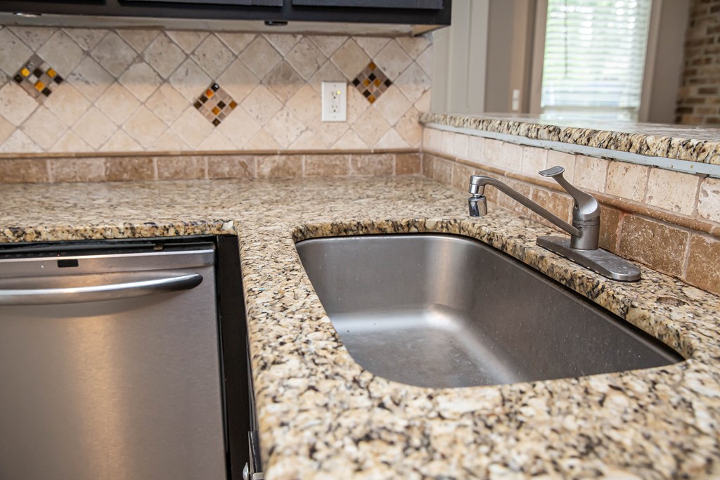 2918 Reese Road Columbus, GA 31907 - Photo 14 of 32