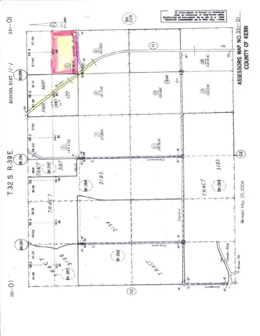 a black and white photo of a lots of car