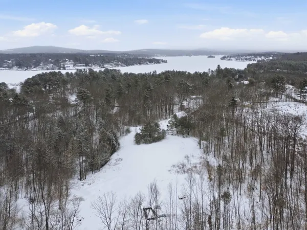 $225,000 | 33 Marcia Ann Way, Laconia, NH 03246