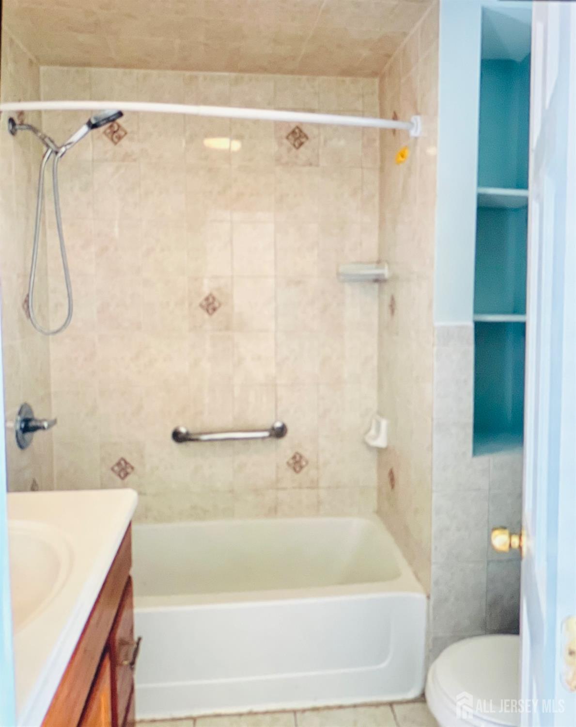 63 Fairview Avenue, Unit 2 Edison, NJ 08817 - Photo 11 of 14