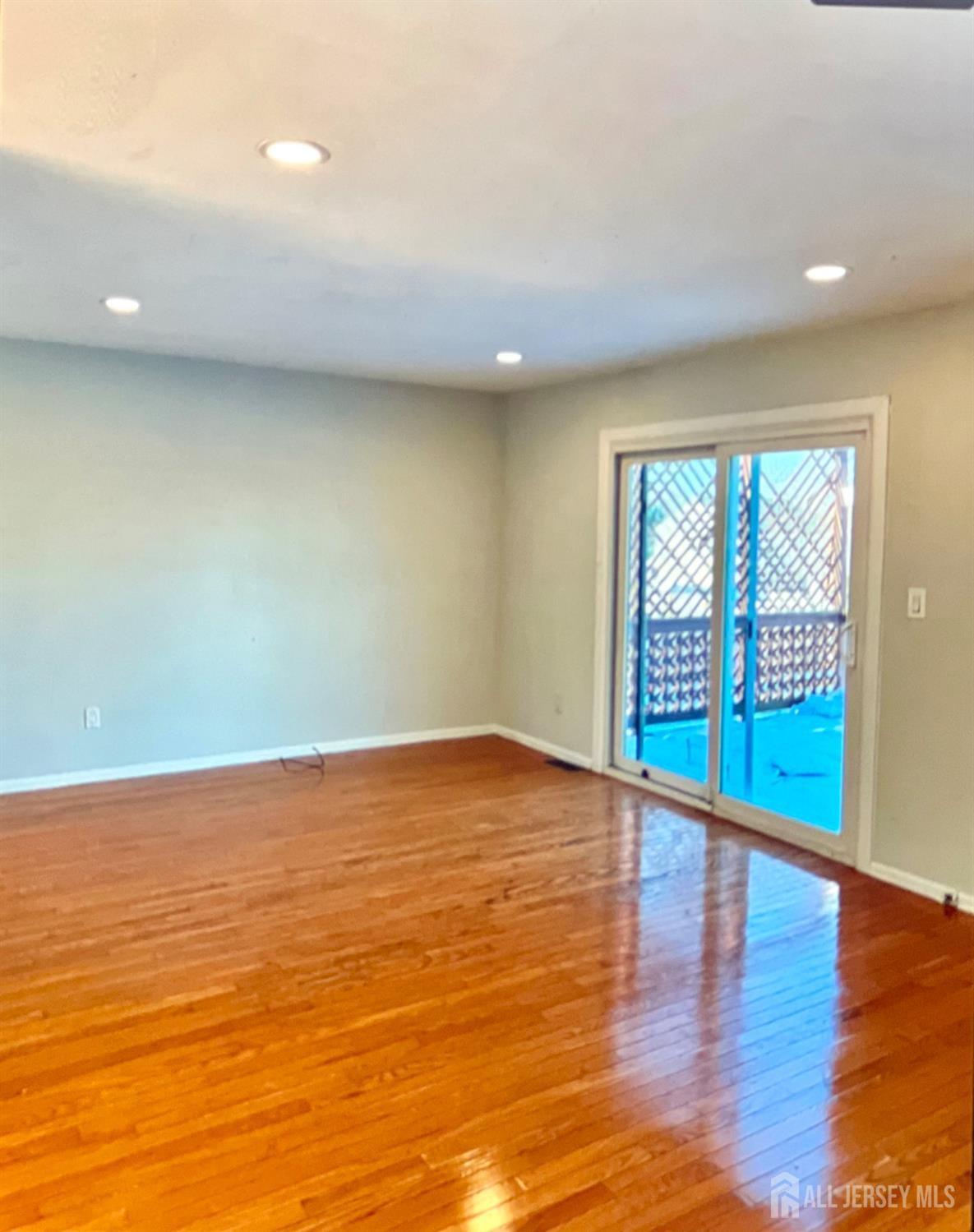 63 Fairview Avenue, Unit 2 Edison, NJ 08817 - Photo 6 of 14