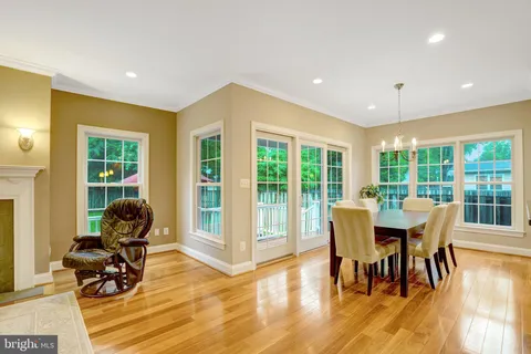 $1,950,000 | 117 West George Mason Road, Falls Church, VA 22046
