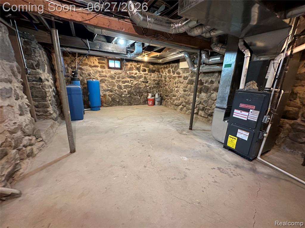 4295 Meridian Road Okemos, MI 48864 - Photo 11 of 20