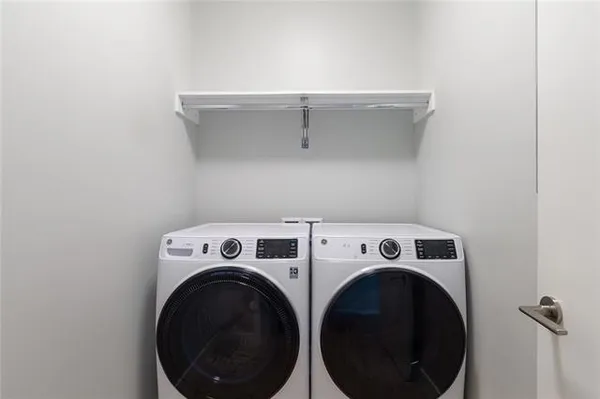 $6,000 | 1100 Girod Street, Unit PHC, New Orleans, LA 70113