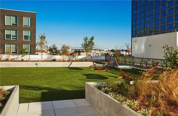 $6,000 | 1100 Girod Street, Unit PHC, New Orleans, LA 70113