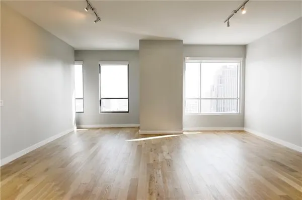 $6,000 | 1100 Girod Street, Unit PHC, New Orleans, LA 70113
