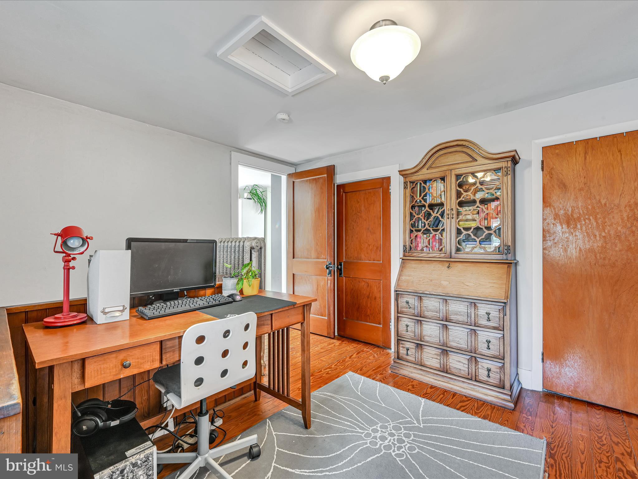 6 South Avenue Landisville, PA 17538 - Photo 18 of 29 Office, closet to the right