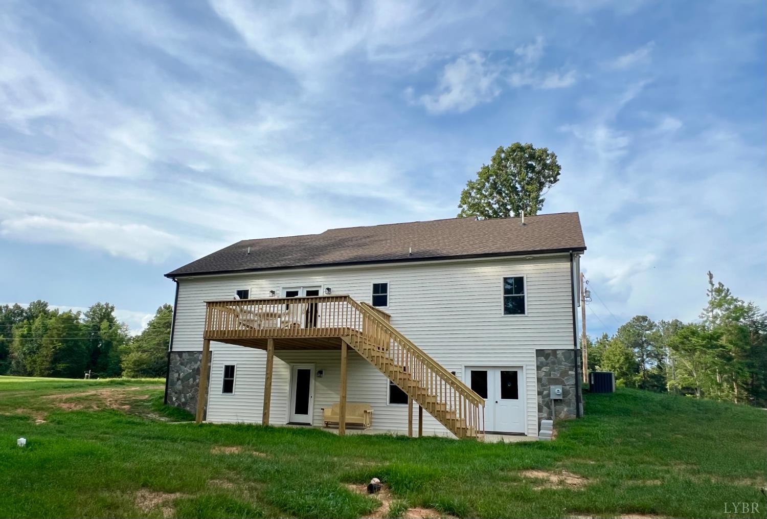 1377 Winesap Road Madison Heights, VA 24572 - Photo 5 of 9 Gallery Image 5