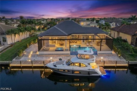 $1,289,000 | 1524 Southwest 57th Street, Cape Coral, FL 33914