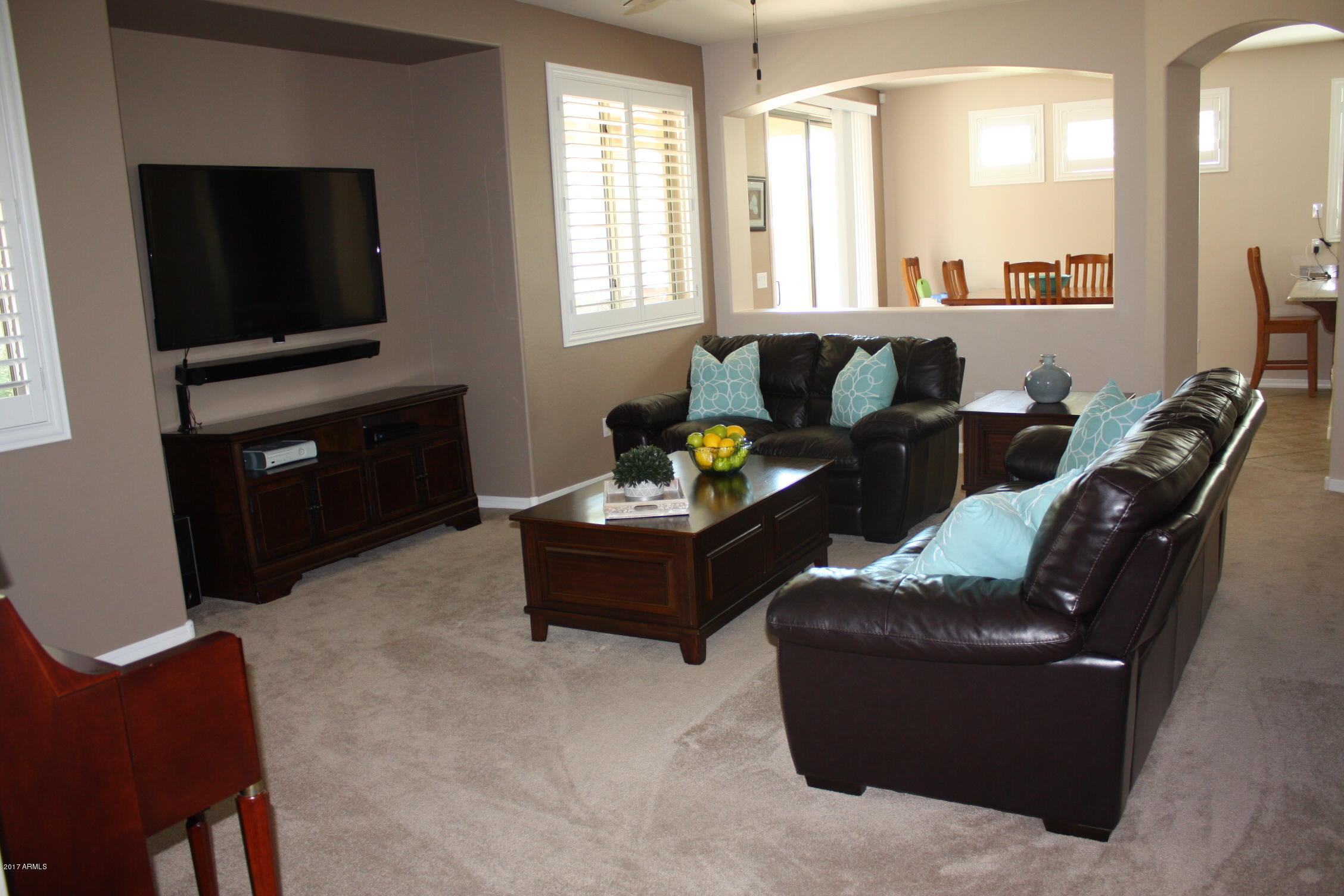 5521 West Rowel Road Phoenix, AZ 85083 - Photo 5 of 28 5521 W Rowel Rd -Family Room