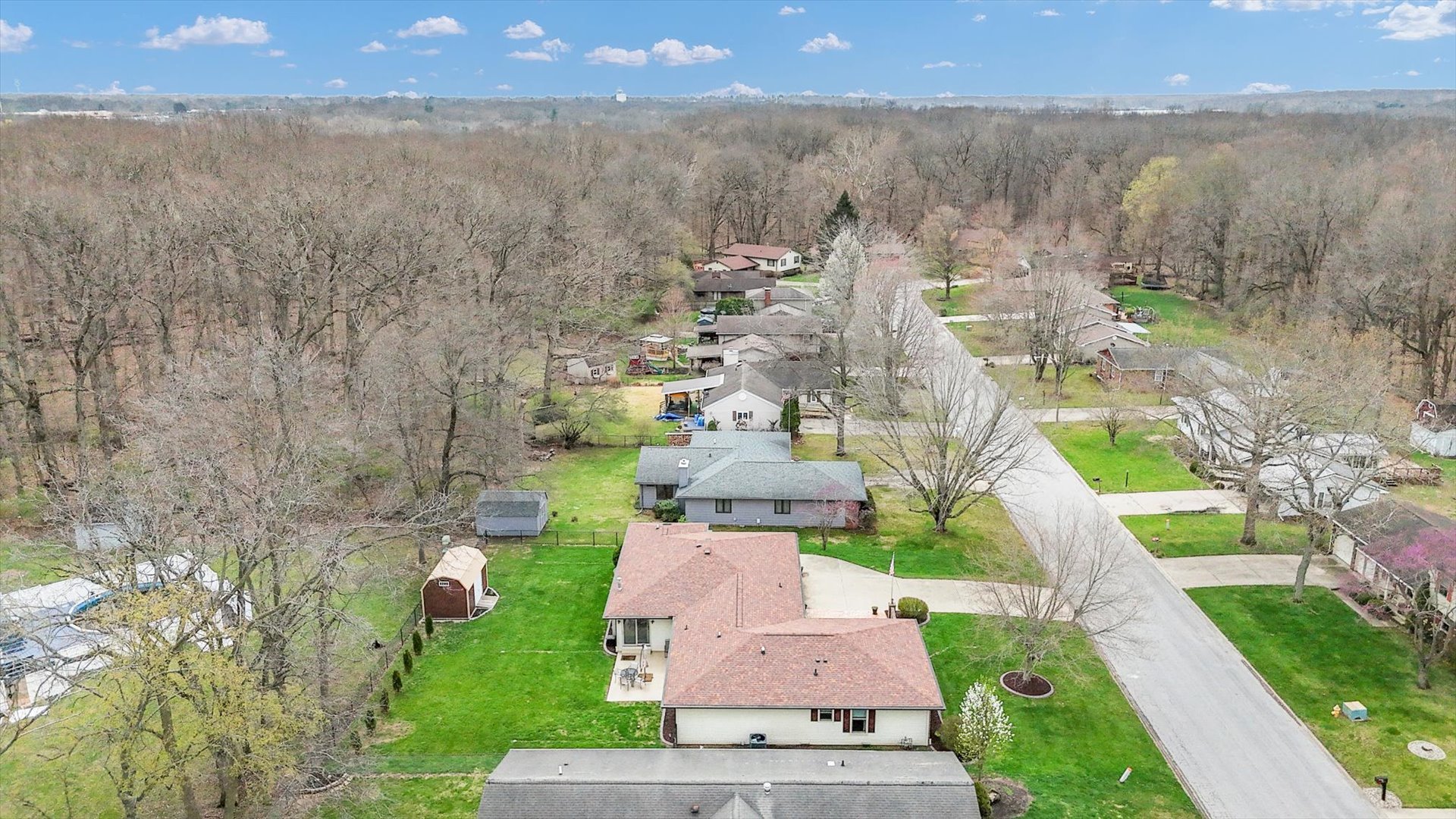 3629 Tuttle Street Danville, IL 61832 - Photo 42 of 47 a view of a city