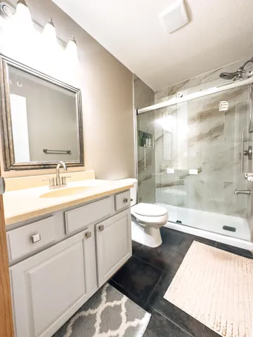 $2,945 | 5080 Yuma Lane North, Plymouth, MN 55446