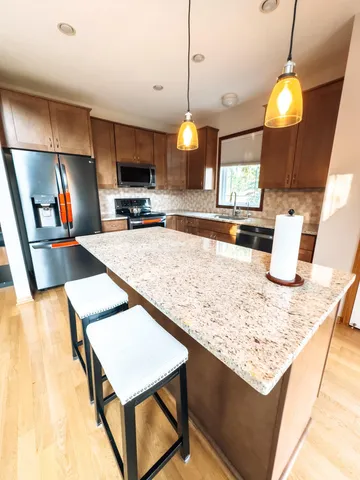 $2,945 | 5080 Yuma Lane North, Plymouth, MN 55446