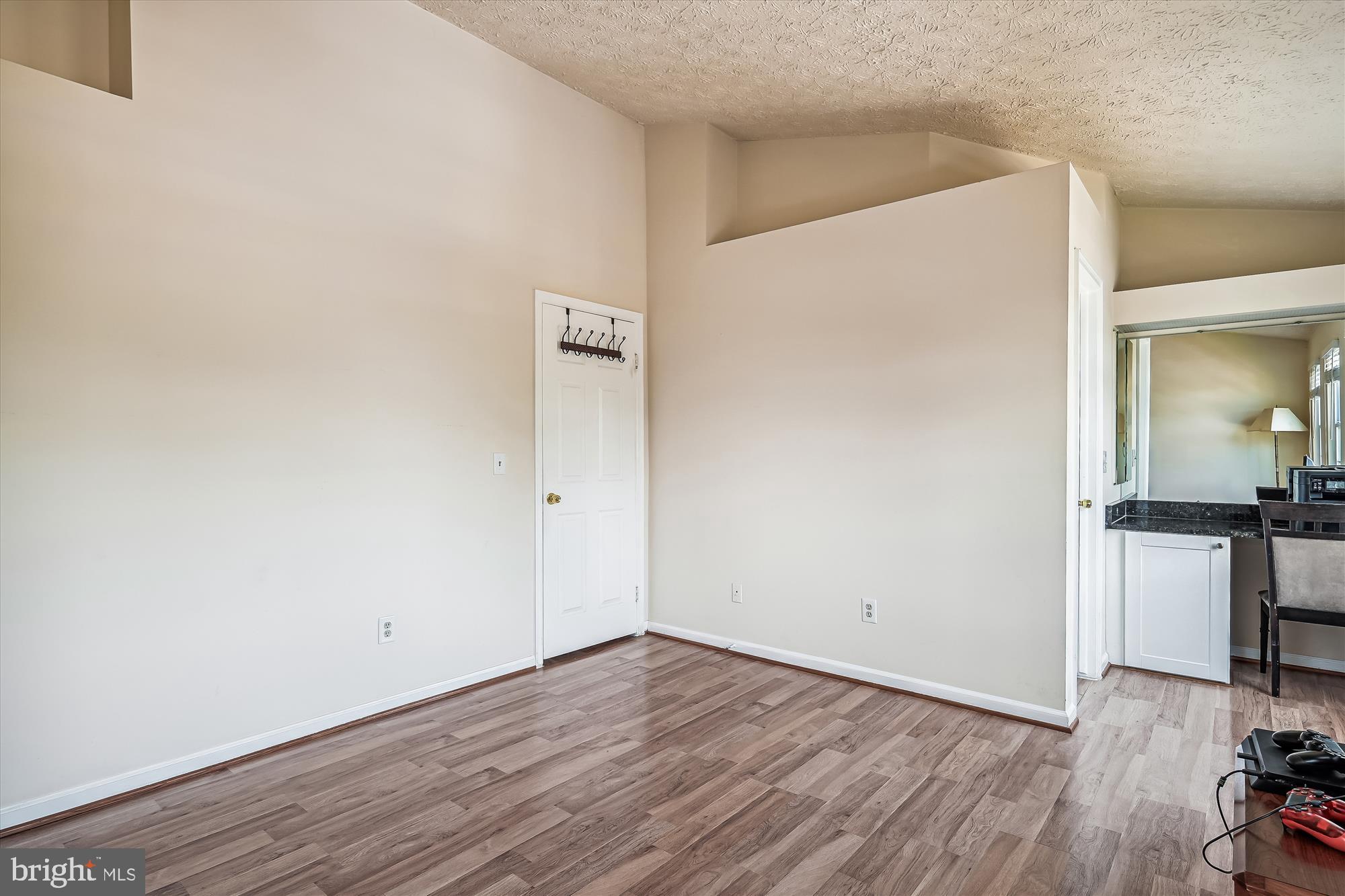 13307 Burkitts Road Fairfax, VA 22033 - Photo 13 of 36 Primary Bedroom