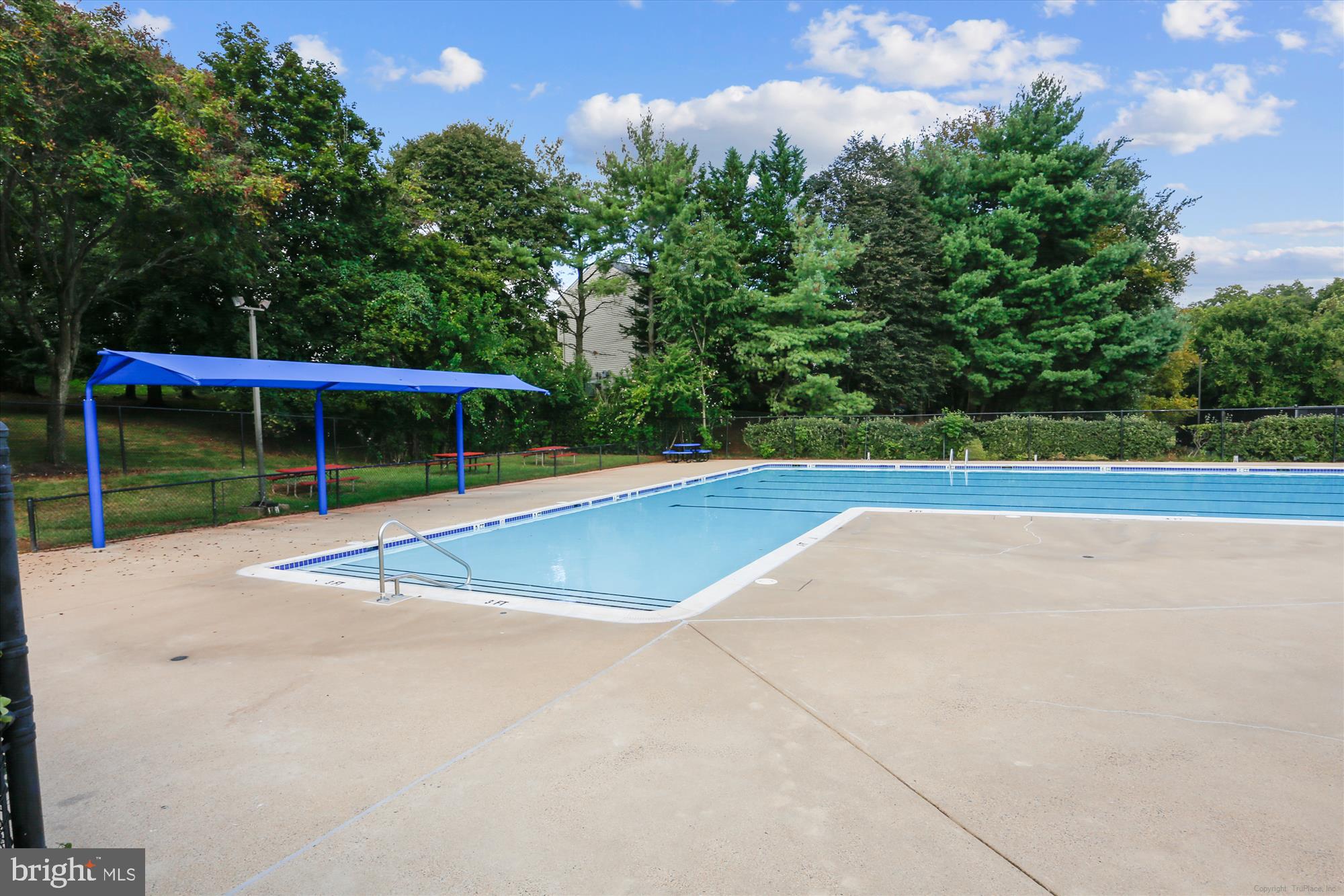 13307 Burkitts Road Fairfax, VA 22033 - Photo 33 of 36 Foxfield Pool