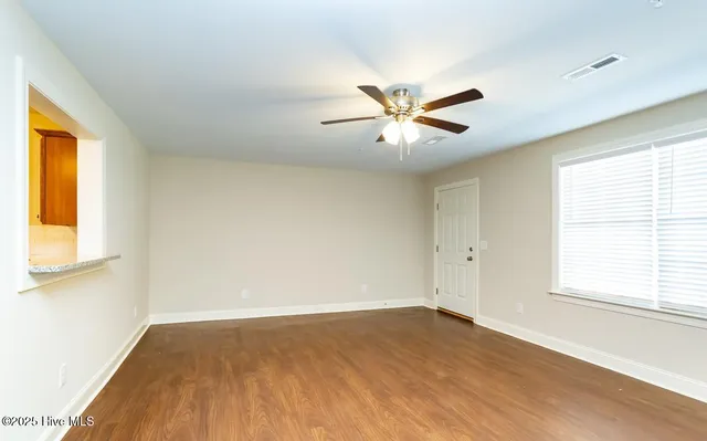 $1,100 | 212 Orlando Way, Unit B, Greenville, NC 27834