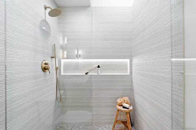 $1,759,999 | 1617 Blossom Field Way, Encinitas, CA 92024