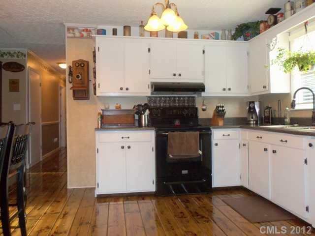 2686 Swanson Road Crouse, NC 28033 - Photo 10 of 16