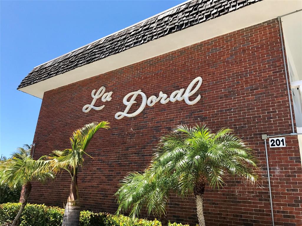 201 Inlet Way, Unit 1 Palm Beach Shores, FL 33404 - Photo 3 of 7