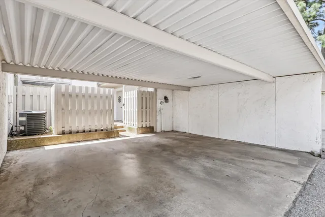 $249,000 | 1937 Innsbruck Drive, Unit 46, Germantown, TN 38138