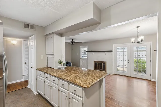 $249,000 | 1937 Innsbruck Drive, Unit 46, Germantown, TN 38138