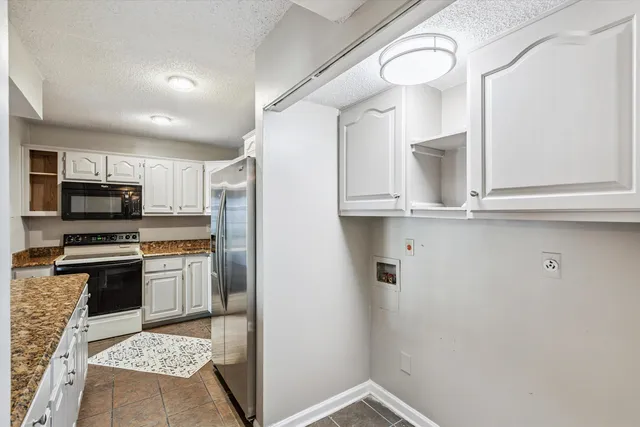 $249,000 | 1937 Innsbruck Drive, Unit 46, Germantown, TN 38138