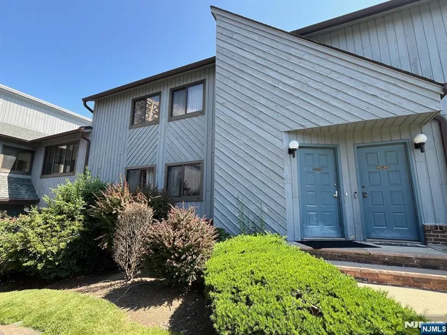 $3,900 | 1437 John Street, Fort Lee, NJ 07024