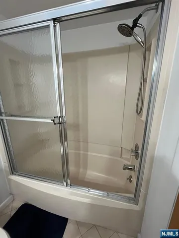 $3,900 | 1437 John Street, Fort Lee, NJ 07024