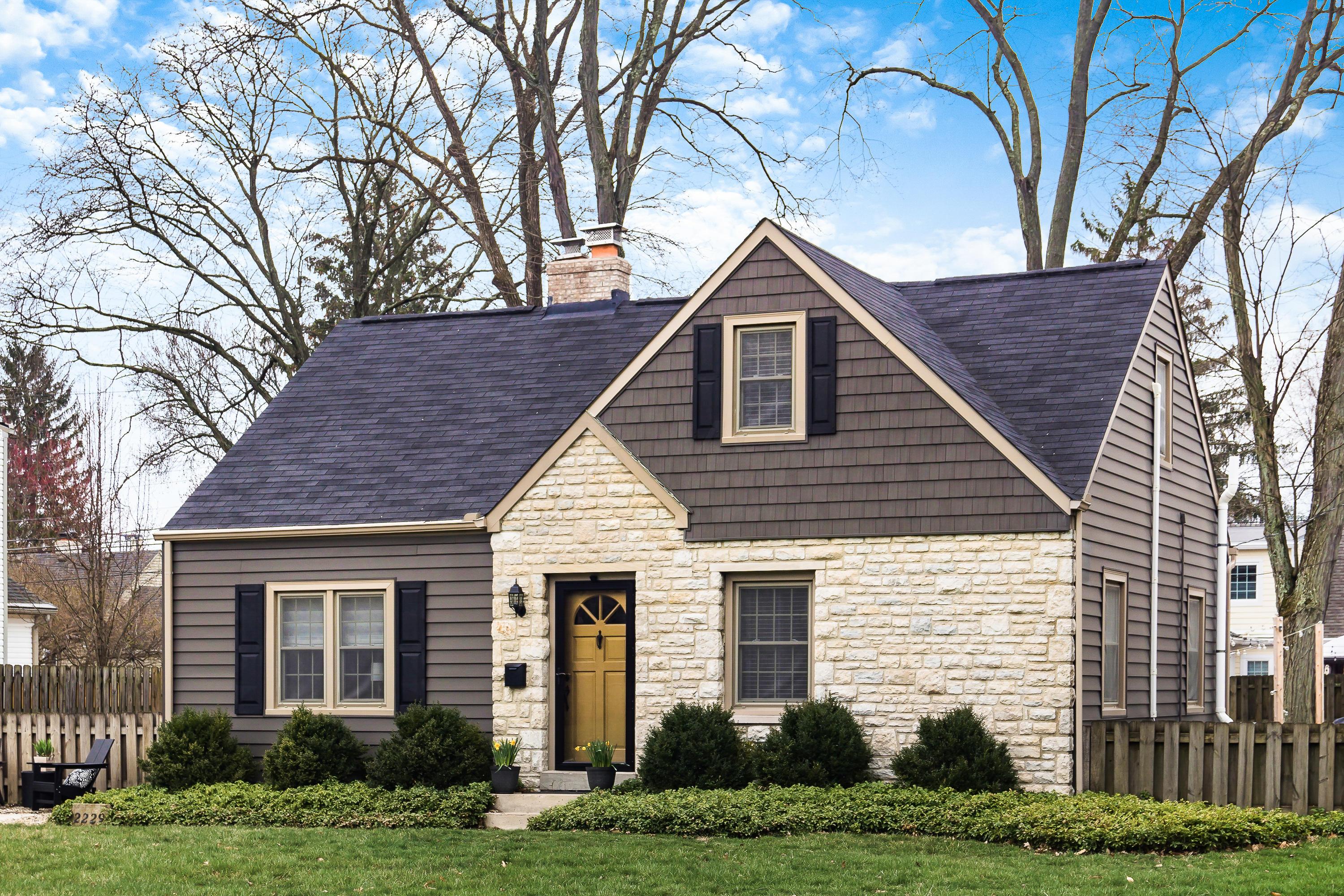 2229 Ridgeview Road Columbus, OH 43221 - Photo 3 of 42
