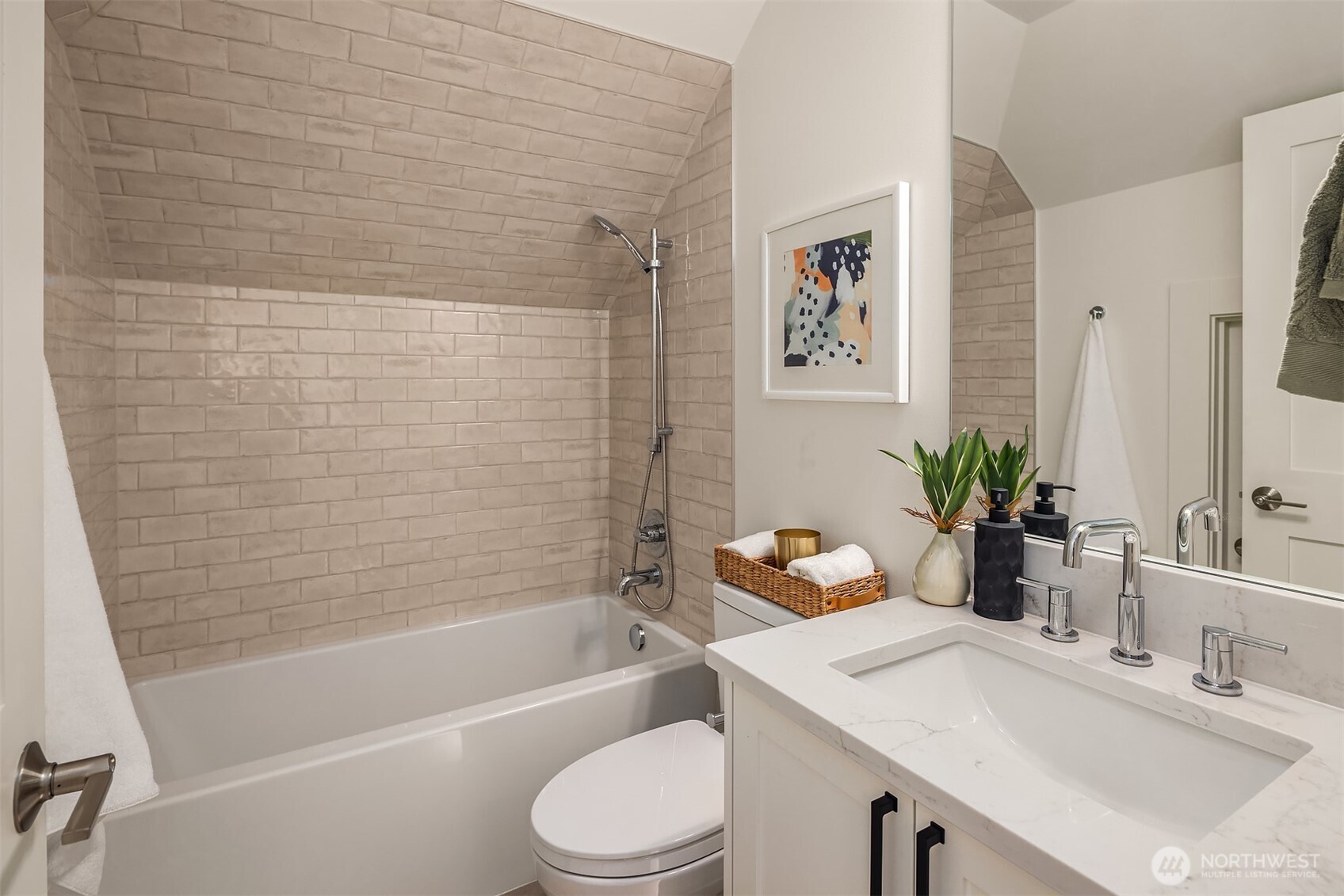 2139 North 62nd Street Seattle, WA 98103 - Photo 22 of 29