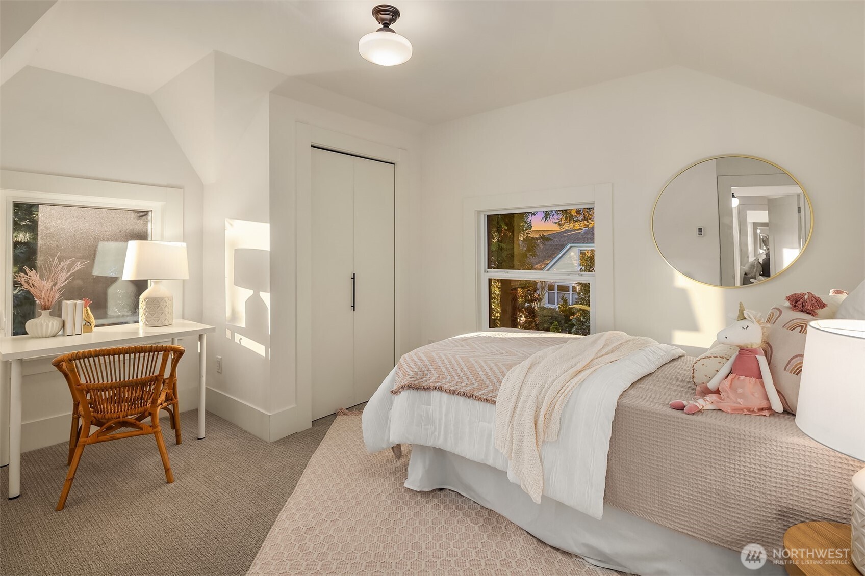 2139 North 62nd Street Seattle, WA 98103 - Photo 23 of 29