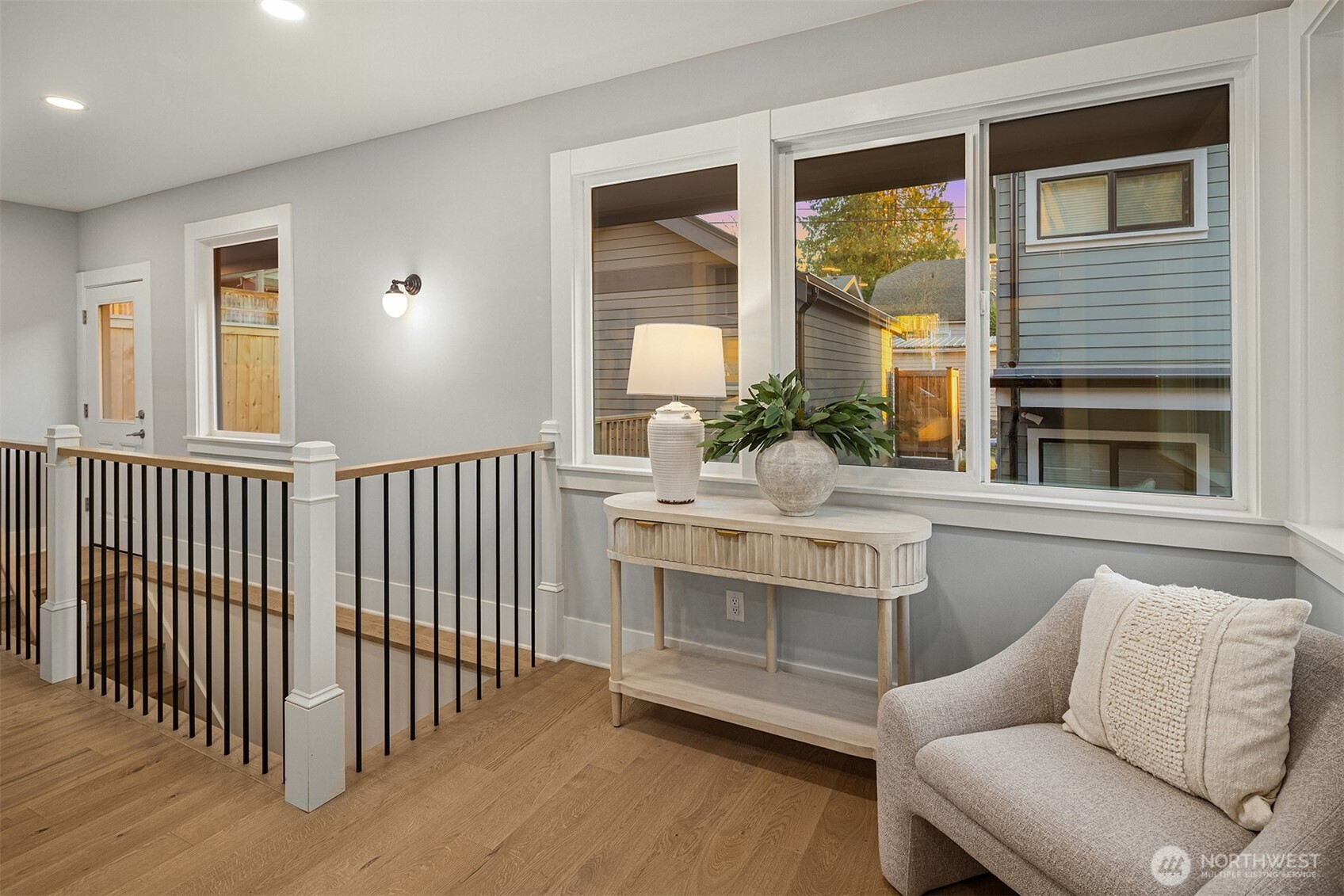 2139 North 62nd Street Seattle, WA 98103 - Photo 10 of 29