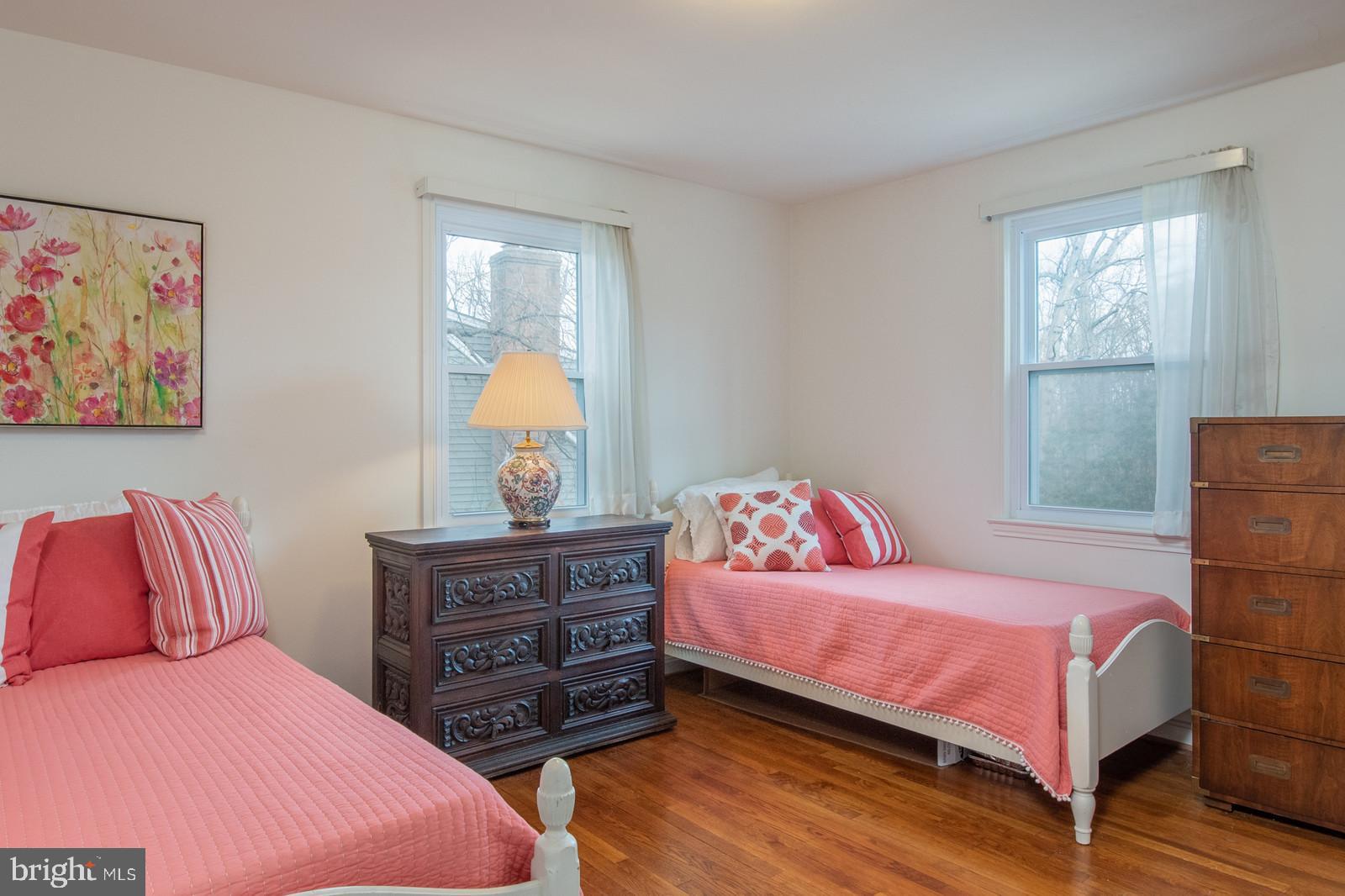 7037 Coventry Road Alexandria, VA 22306 - Photo 16 of 39 Third Bedroom