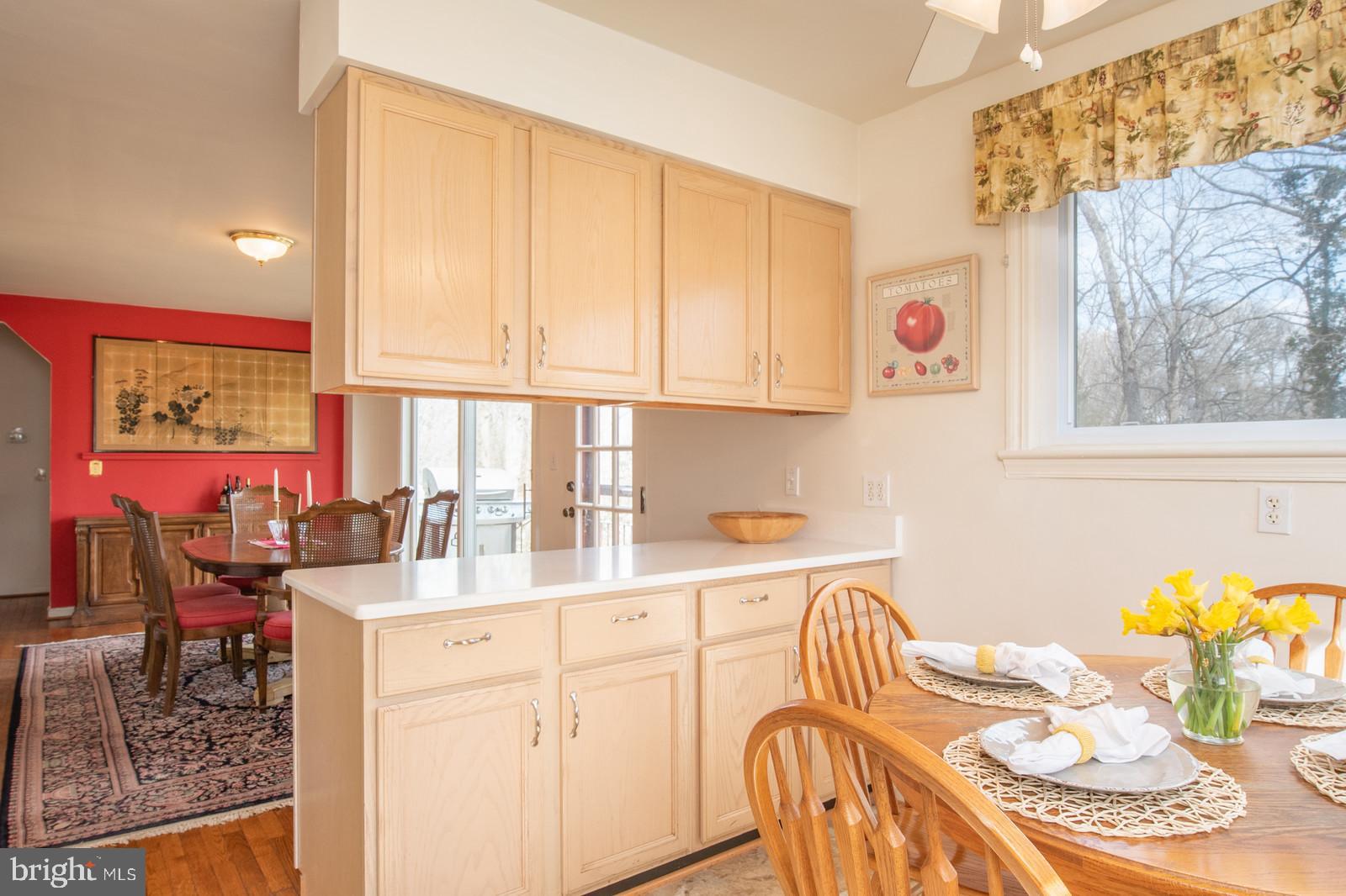 7037 Coventry Road Alexandria, VA 22306 - Photo 27 of 39 Kitchen