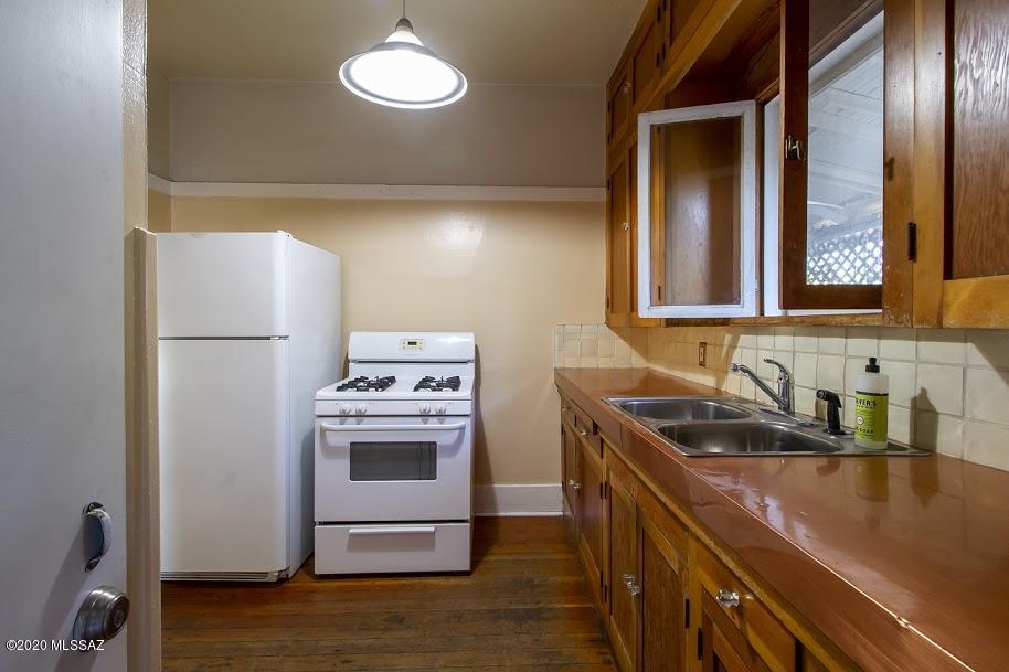 112 East 1st Street Tucson, AZ 85705 - Photo 8 of 27