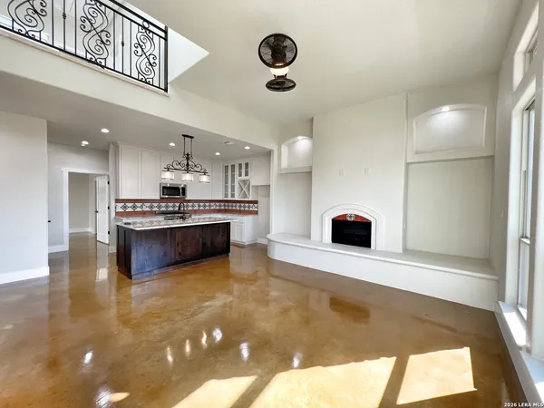 $2,450 | 1690 Gruene Vineyard Crossing, New Braunfels, TX 78130