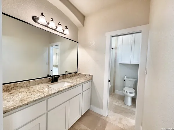 $2,450 | 1690 Gruene Vineyard Crossing, New Braunfels, TX 78130