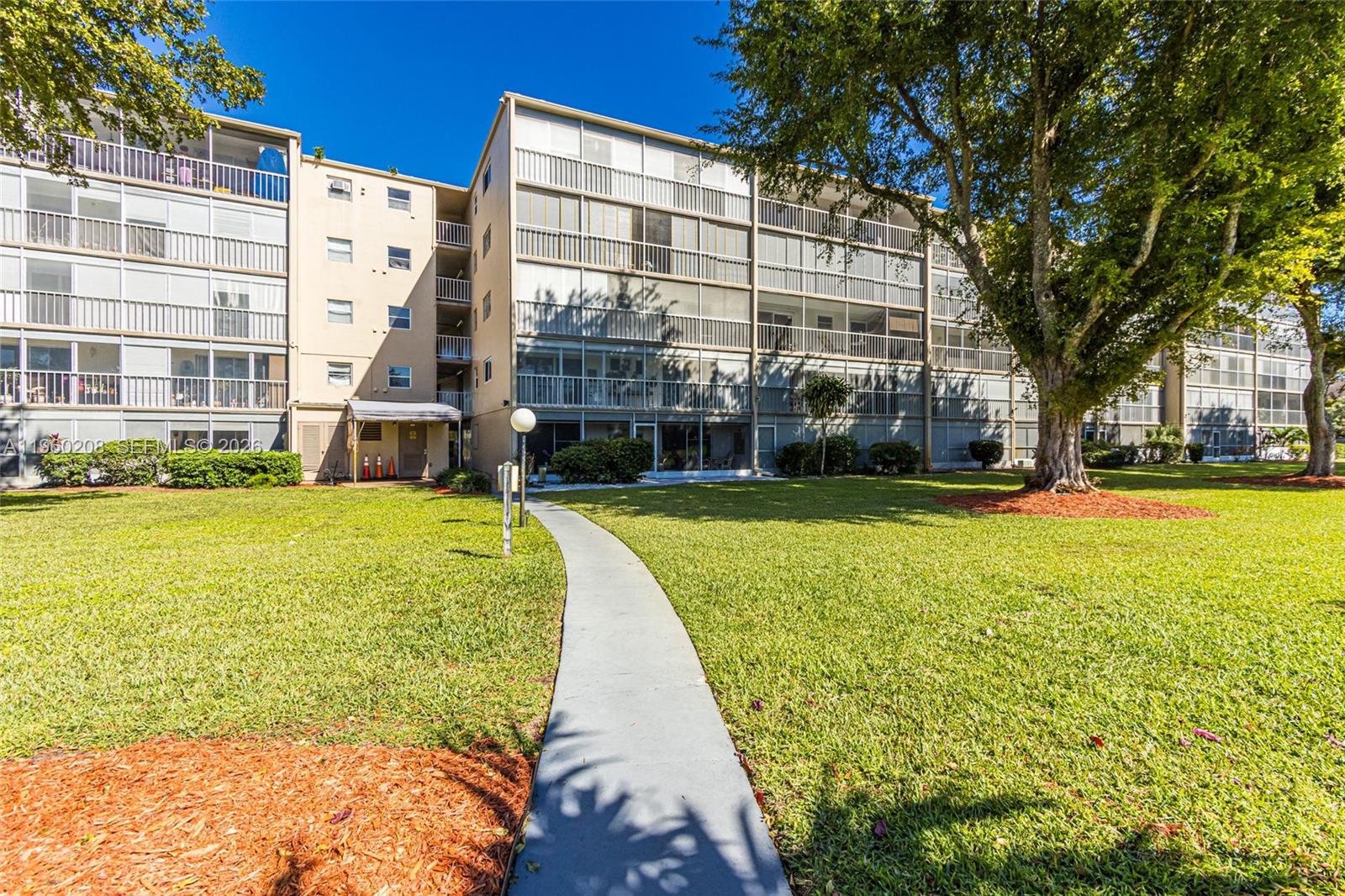 5100 Washington Street, Unit 207 Hollywood, FL 33021 - Photo 43 of 49