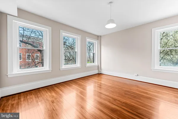 $2,200 | 1202 Bolton Street, Unit 2, Baltimore, MD 21217