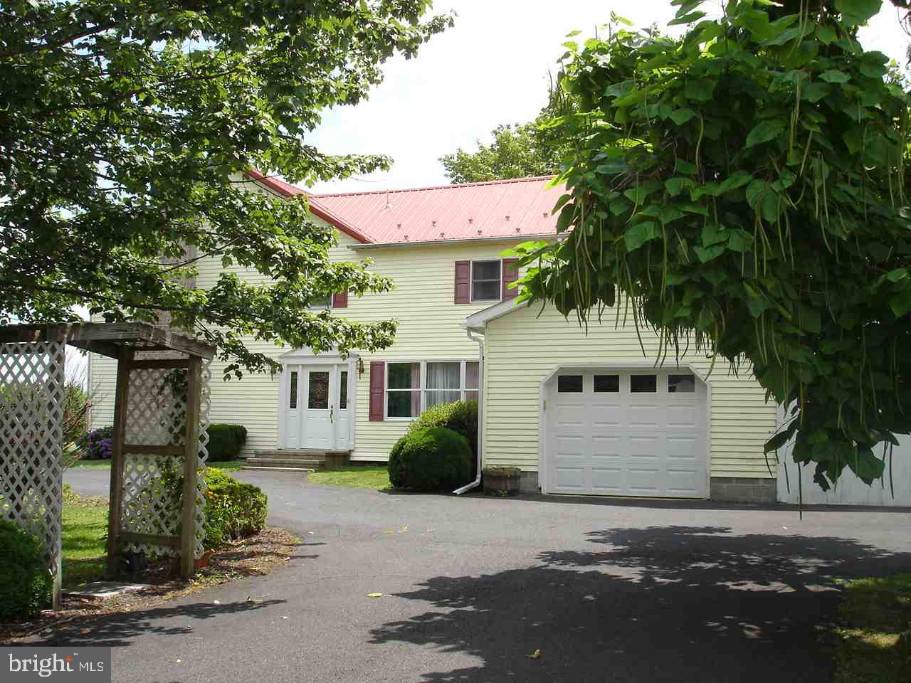 412 Plainview Road Biglerville, PA 17307 - Photo 2 of 32