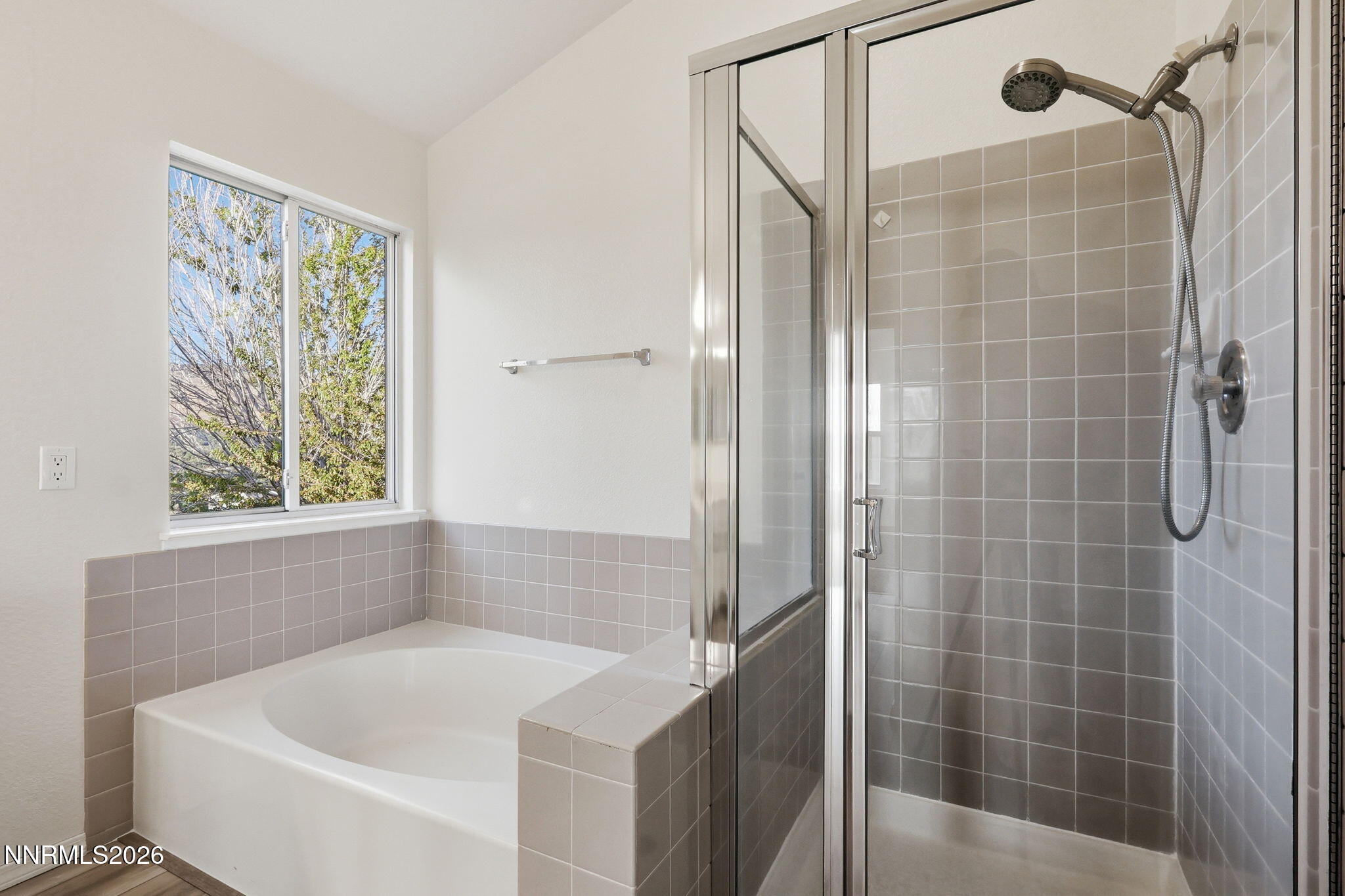 4566 Canyon Ridge Lane Reno, NV 89523 - Photo 37 of 60 43-web-or-mls-IMG_2379